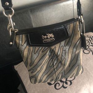 COACH Madison Lurex Silver Zebra Print Swingpack Crossbody Purse Bag No 44373